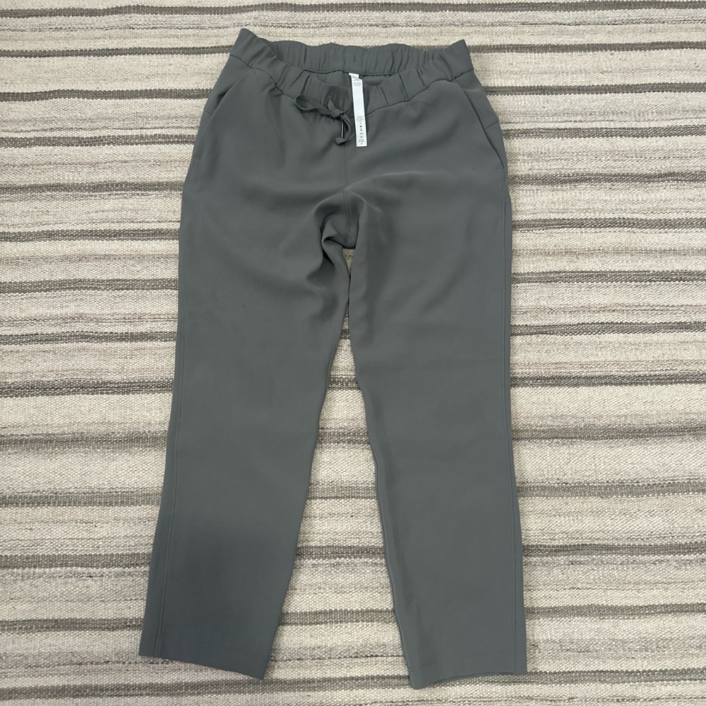 lululemon athletica on the fly woven pants